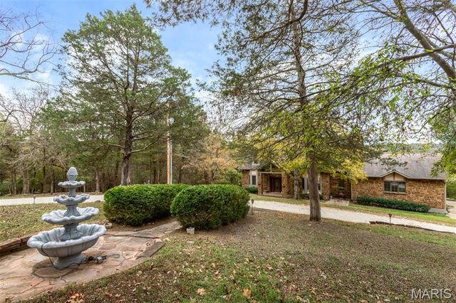 1075 Eureka Road, Eureka, MO 63025