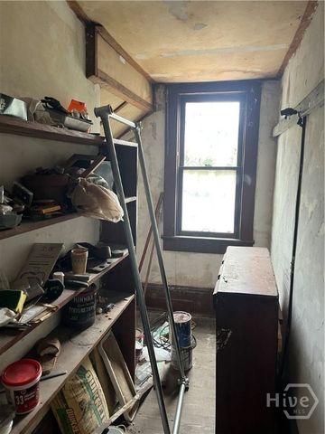 1706 Barnard Street, Savannah, GA 31401