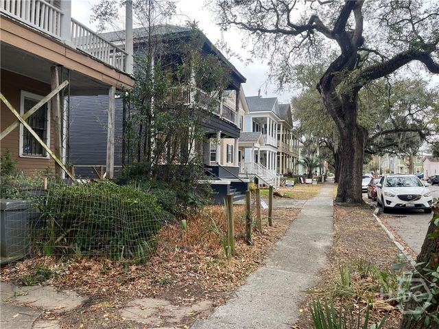 1706 Barnard Street, Savannah, GA 31401