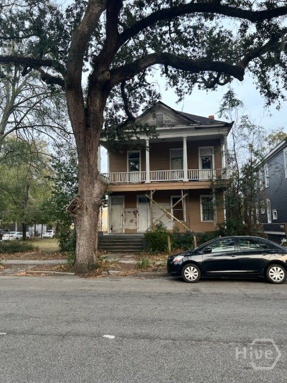 1706 Barnard Street, Savannah, GA 31401
