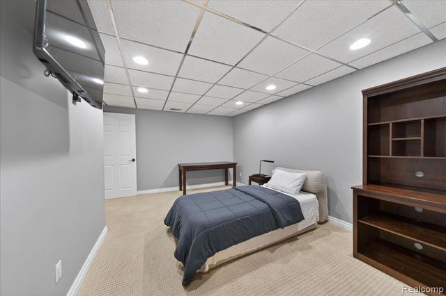 20196 Huron Drive, Clinton Township, MI 48038