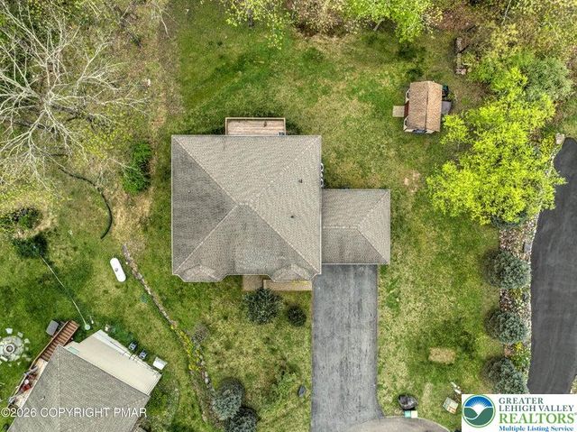 117 Fernwood Road, Lehman Twp, PA 18324
