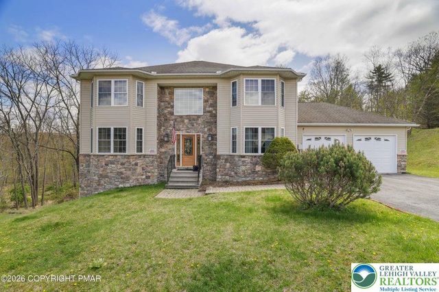 117 Fernwood Road, Lehman Twp, PA 18324