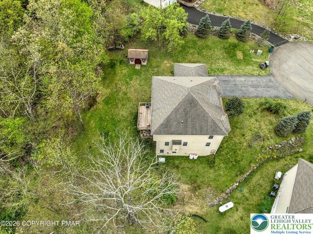 117 Fernwood Road, Lehman Twp, PA 18324