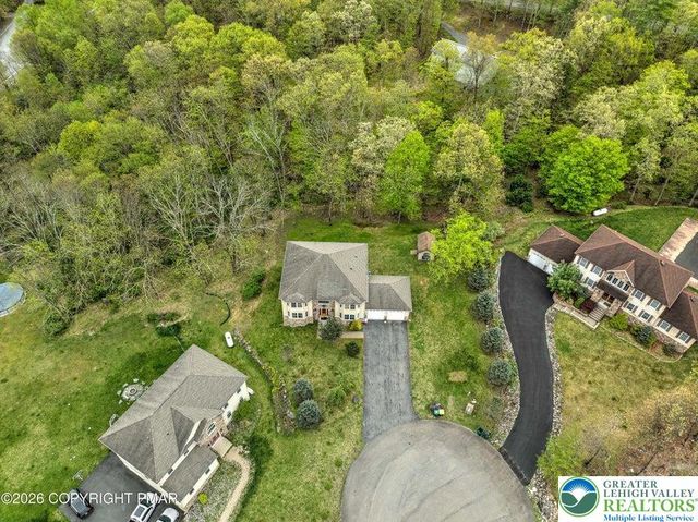 117 Fernwood Road, Lehman Twp, PA 18324