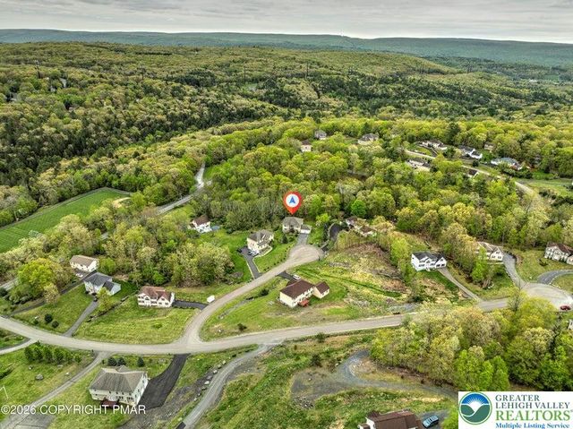117 Fernwood Road, Lehman Twp, PA 18324