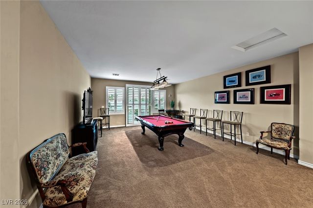 7148 White Bloom Avenue, Las Vegas, NV 89117