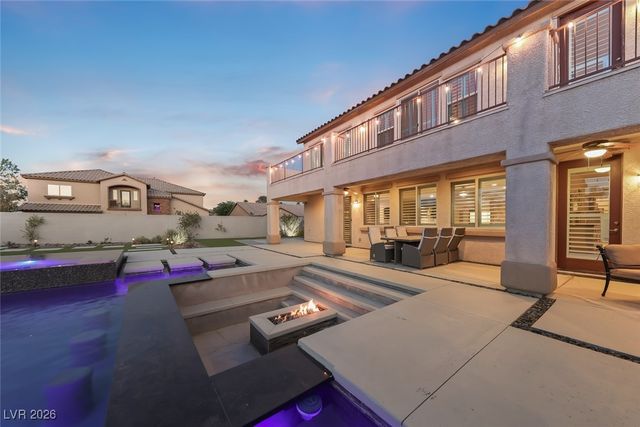 7148 White Bloom Avenue, Las Vegas, NV 89117