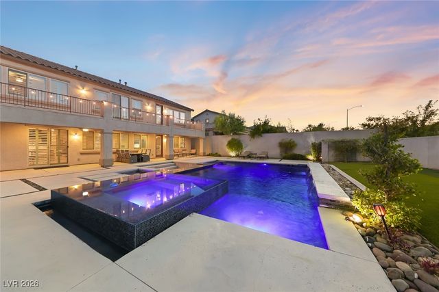 7148 White Bloom Avenue, Las Vegas, NV 89117