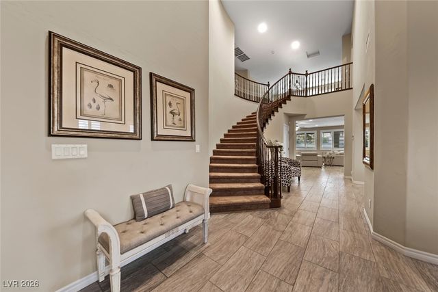 7148 White Bloom Avenue, Las Vegas, NV 89117