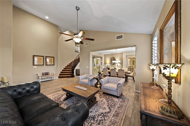 7148 White Bloom Avenue, Las Vegas, NV 89117