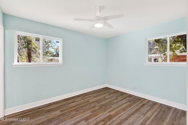 4628 Hilltop Drive, Ocean Springs, MS 39564