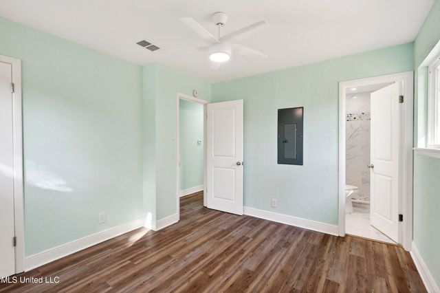 4628 Hilltop Drive, Ocean Springs, MS 39564