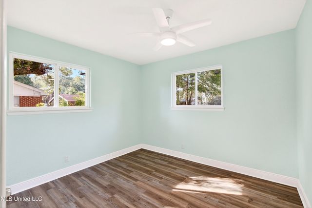 4628 Hilltop Drive, Ocean Springs, MS 39564