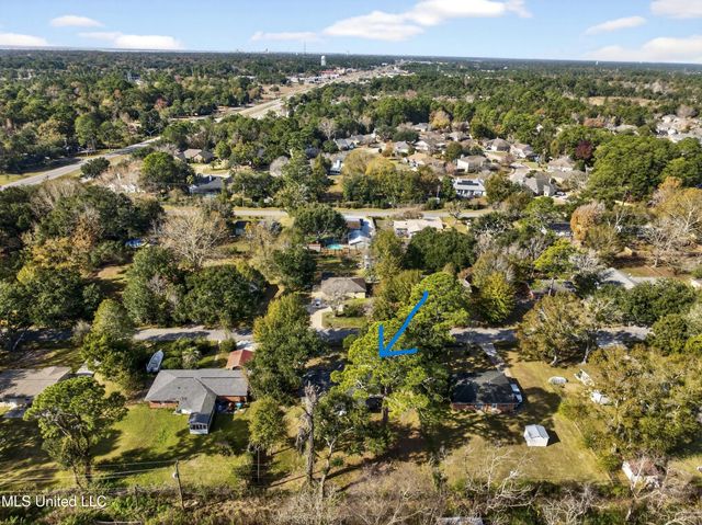 4628 Hilltop Drive, Ocean Springs, MS 39564