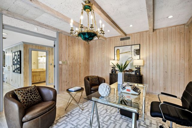 13010 George, San Antonio, TX 78230