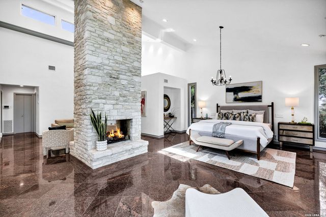 13010 George, San Antonio, TX 78230