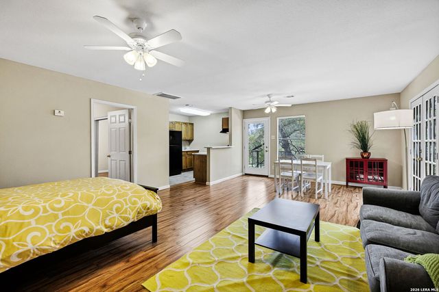 13010 George, San Antonio, TX 78230