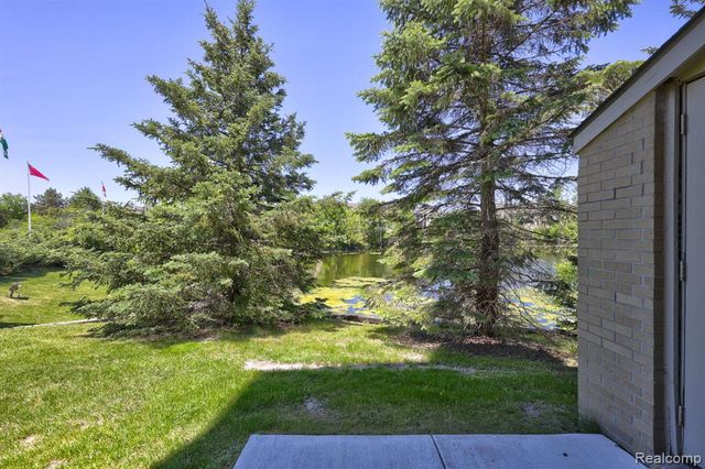 23440 Little Rapids Court 1801, Novi, MI 48375