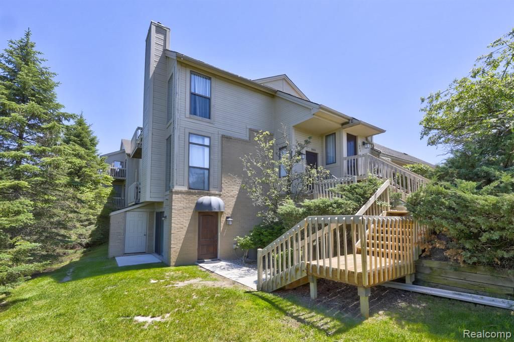 23440 Little Rapids Court 1801, Novi, MI 48375