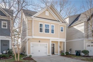 225 Floridays WAY, Virginia Beach, VA 23452