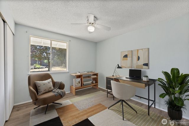 7815 Royal Oak Dr SE, Olympia, WA 98503