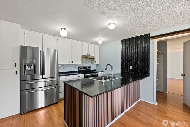 7815 Royal Oak Dr SE, Olympia, WA 98503