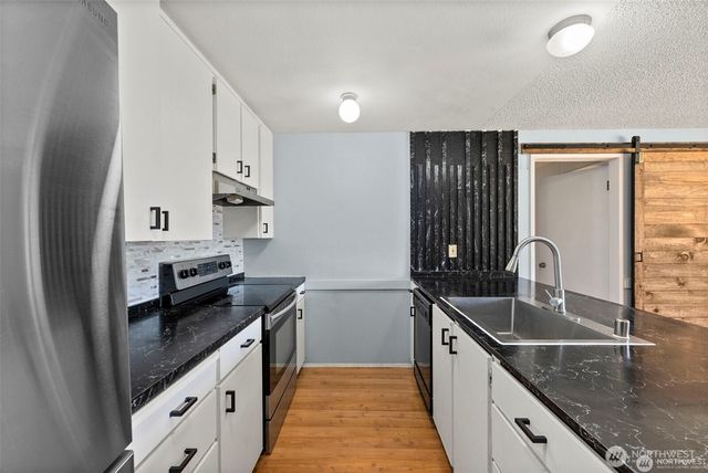 7815 Royal Oak Dr SE, Olympia, WA 98503