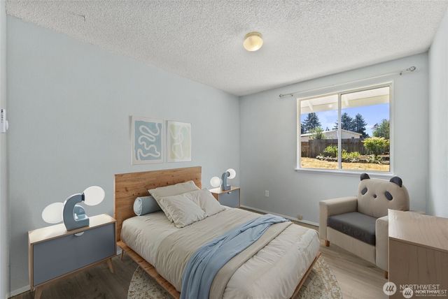 7815 Royal Oak Dr SE, Olympia, WA 98503