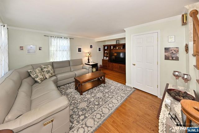 50 Catherine Avenue, Saddle Brook, NJ 07663