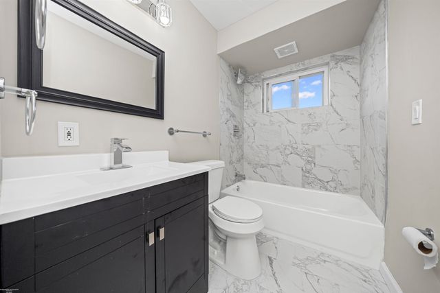 23339 Allor Street, St Clair Shores, MI 48082