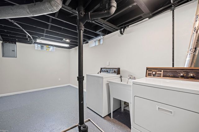 23339 Allor Street, St Clair Shores, MI 48082