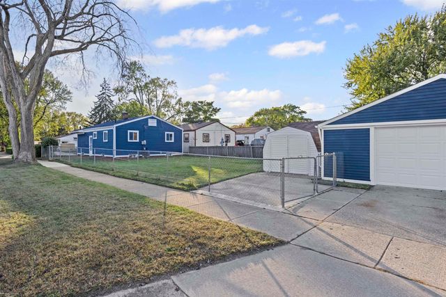 23339 Allor Street, St Clair Shores, MI 48082