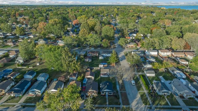 23339 Allor Street, St Clair Shores, MI 48082