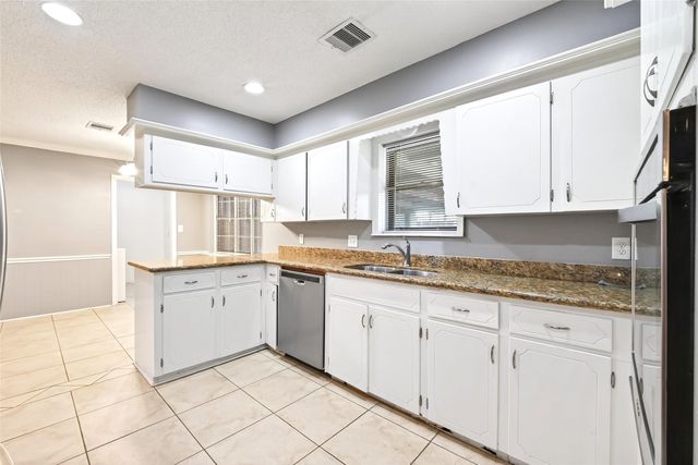 12730 Eastbrook Drive, Houston, TX 77013