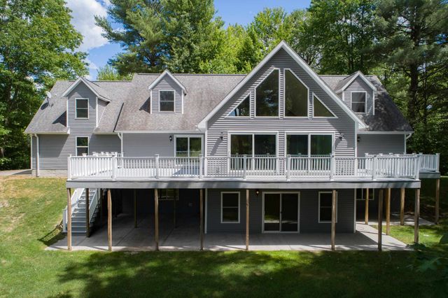 1365 E Shaffer Road, Hope, MI 48628