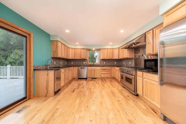 1365 E Shaffer Road, Hope, MI 48628