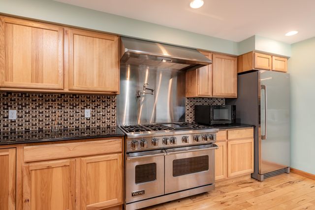 1365 E Shaffer Road, Hope, MI 48628