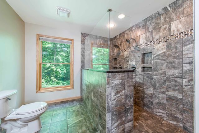 1365 E Shaffer Road, Hope, MI 48628