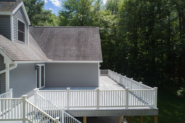 1365 E Shaffer Road, Hope, MI 48628