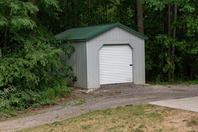 1365 E Shaffer Road, Hope, MI 48628