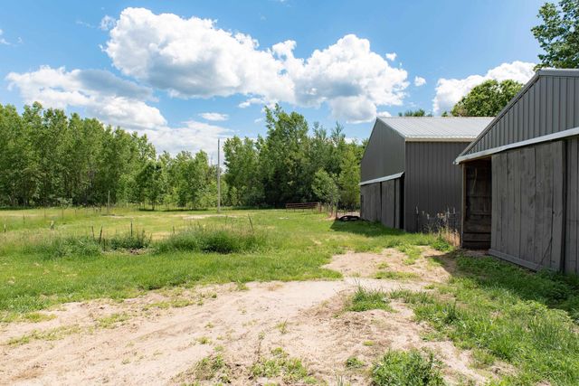 1365 E Shaffer Road, Hope, MI 48628