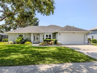 304 ROSEWOOD COURT, Venice, FL 34293