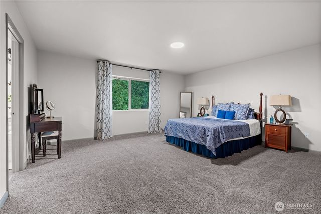 659 SE Olga Circle, Port Orchard, WA 98366