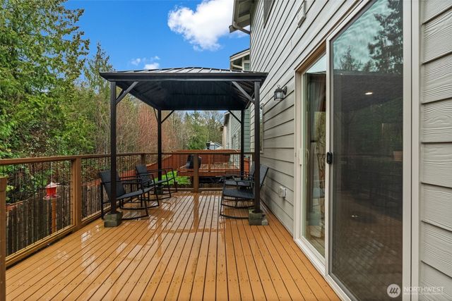 659 SE Olga Circle, Port Orchard, WA 98366