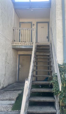 9898 Club Creek Dr 405, Houston, TX 77036