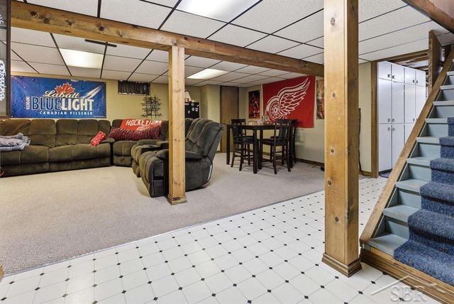 2811 Dina Street, Midland, MI 48642