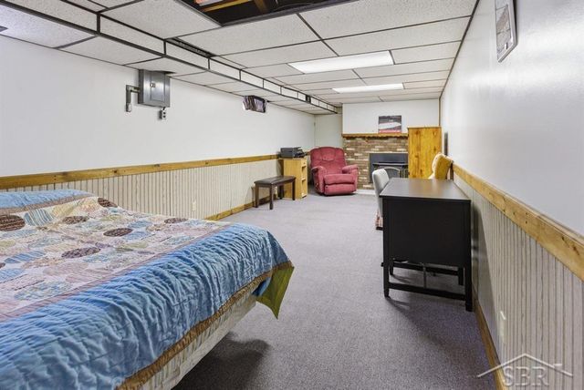 2811 Dina Street, Midland, MI 48642