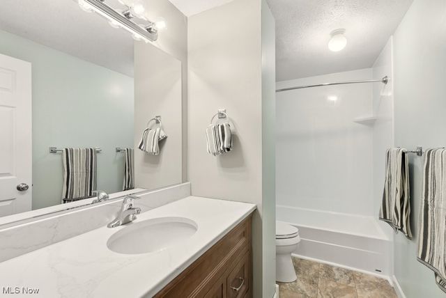 10269 Smugglers Cove, Aurora, OH 44202