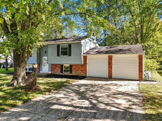 10269 Smugglers Cove, Aurora, OH 44202